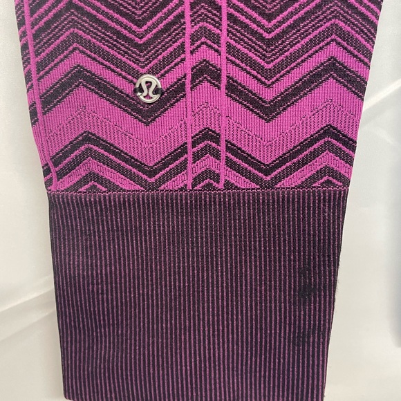 Women’s size 6 lululemon Ebb to Street pants - Picture 3 of 6